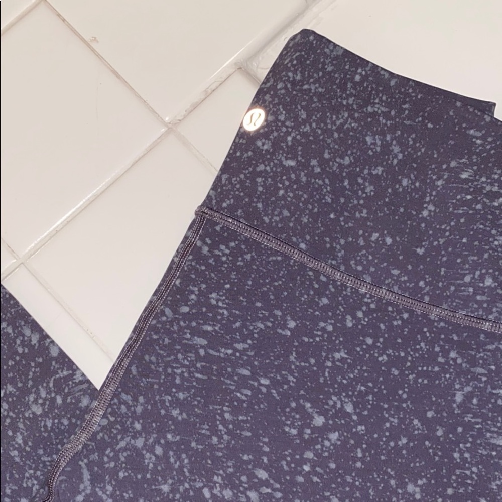 Lululemon crop leggings NWOT size 6